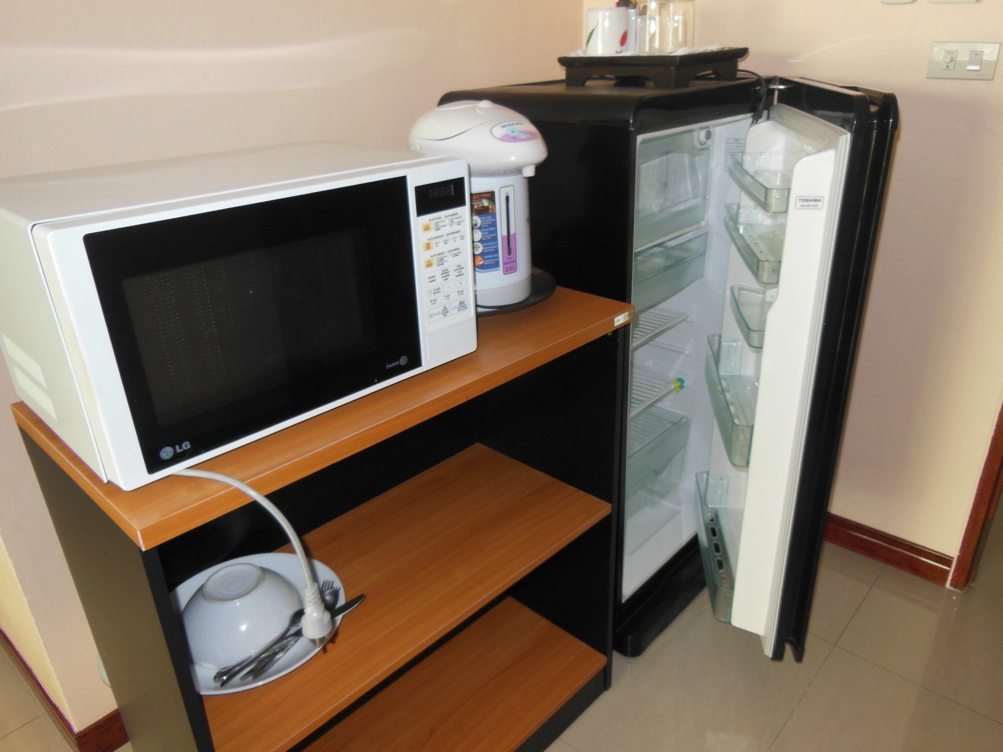 Boomerang Guesthouse And Bar Pattaya Luaran gambar