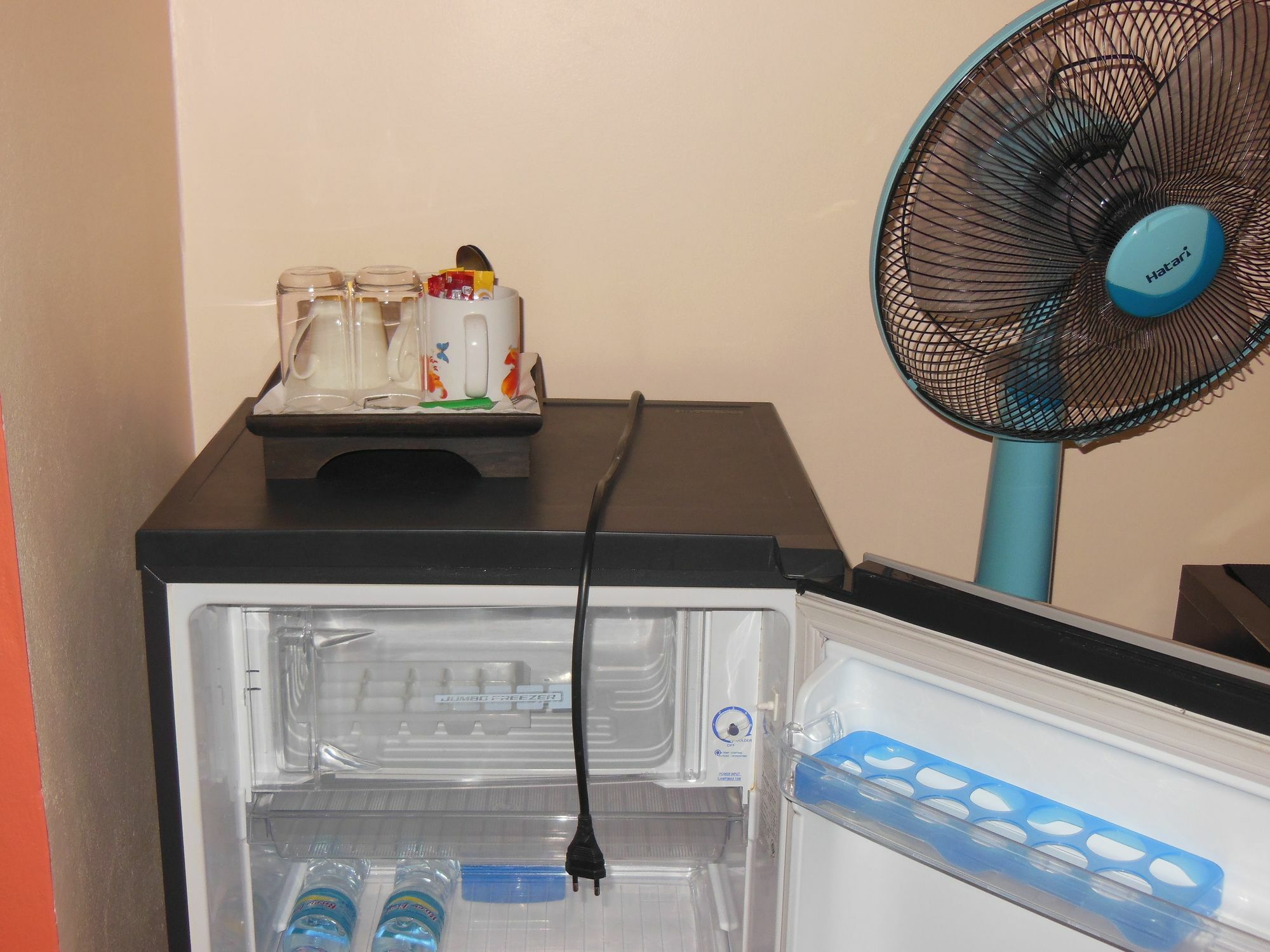 Boomerang Guesthouse And Bar Pattaya Luaran gambar