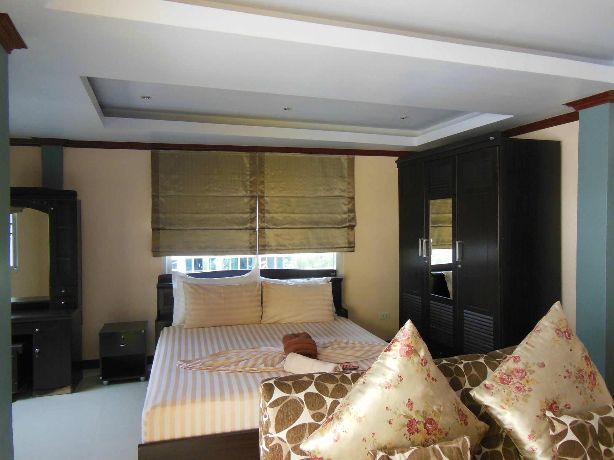 Boomerang Guesthouse And Bar Pattaya Luaran gambar